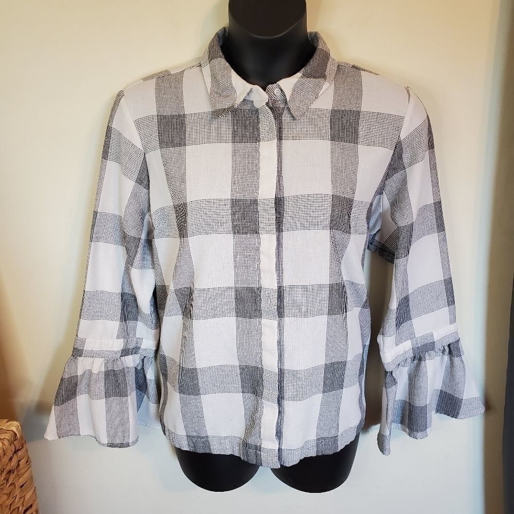 Black & White Bell Sleeve Button Down